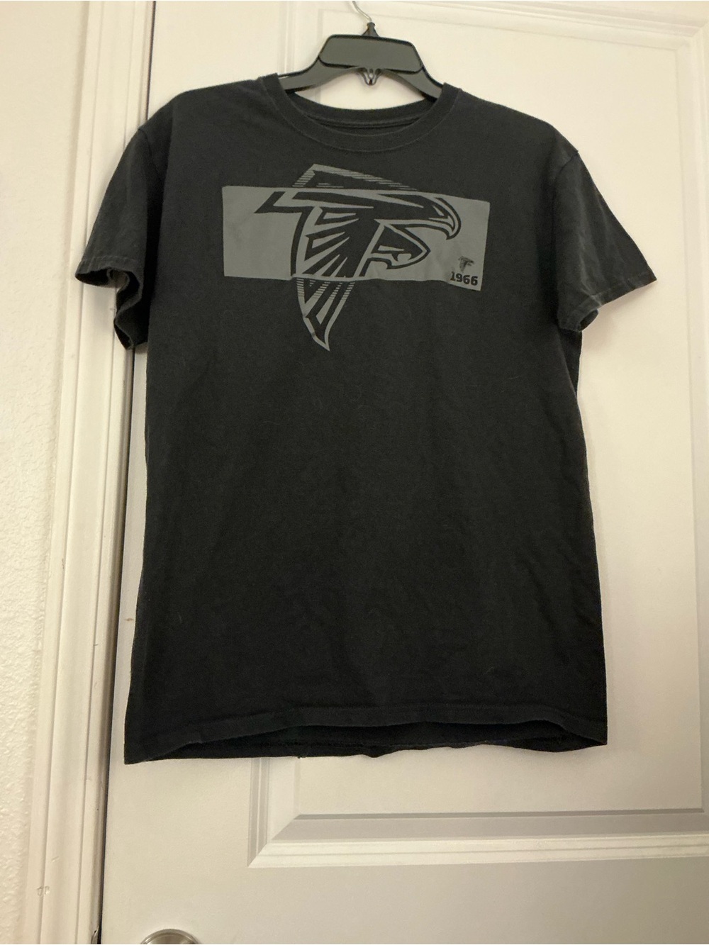 Official NFL Team Apparel Atlanta Falcons Black Est 1966 Graphic Tee Shirt M